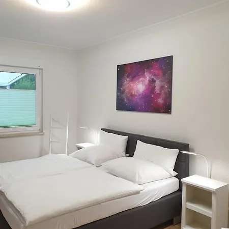 Semesterbostad Mit Sommerpool, Terrasse Und Glashaus Jesewitz