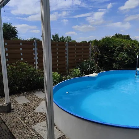 Mit Sommerpool, Terrasse Und Glashaus Hébergement de vacances *