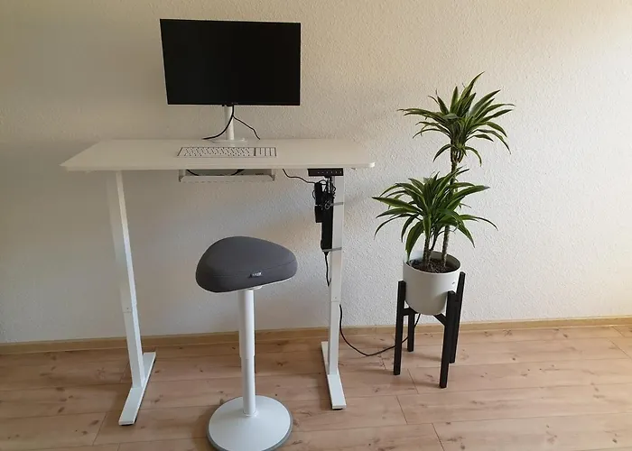 Mit Sommerpool, Terrasse Und Glashaus * Jesewitz